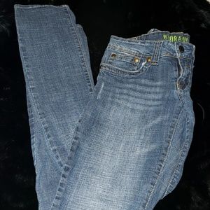 Hydraulic jeans